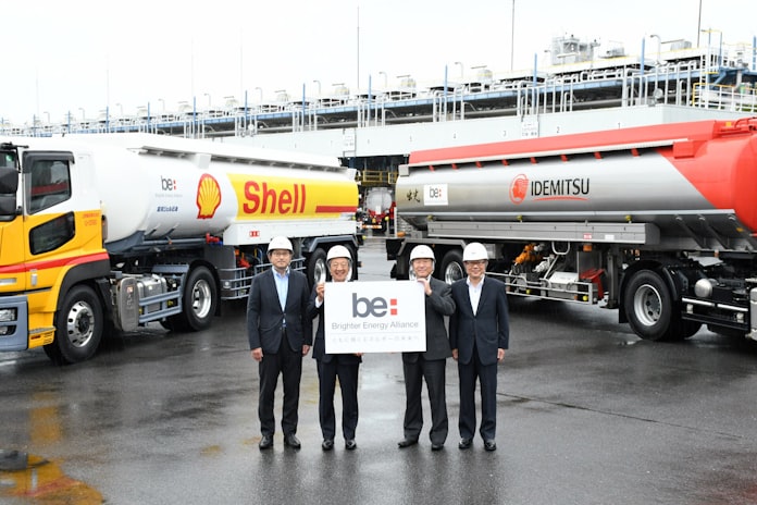 18企業どう動く 中 トヨタ 次世代車で仲間作り 日本経済新聞 18企業どう動く 中 トヨタ 次世代車で仲間作り 日本経済新聞