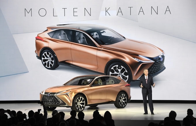 レクサスsuv 最上級コンセプト車公開 北米ショー 日本経済新聞