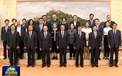 不死身の王岐山氏 2度の復活前に大捕物 日本経済新聞 不死身の王岐山氏 2度の復活前に大捕物 日本経済新聞