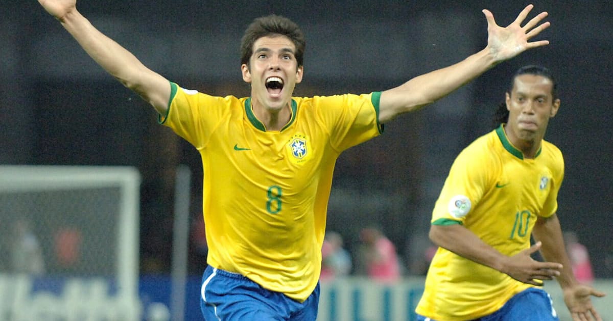 カカとロナウジーニョ 2人の現役引退に思う 日本経済新聞 カカとロナウジーニョ 2人の現役引退に思う 日本経済新聞