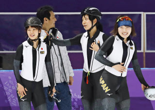 佐藤 2個目 金 へ疾走 24日夜マススタート 日本経済新聞 佐藤 2個目 金 へ疾走 24日夜マススタート 日本経済新聞