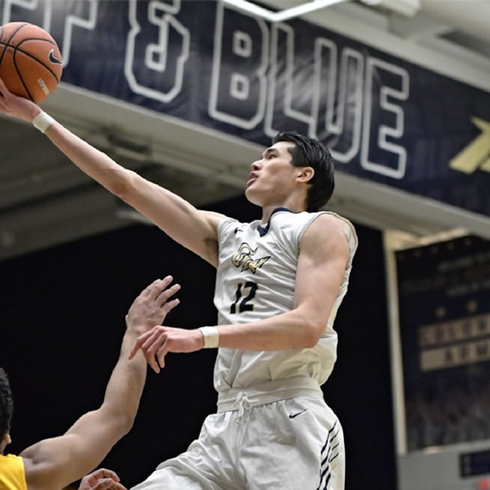 渡辺 米大学バスケで奮戦 Nbaにアピール 日本経済新聞 渡辺 米大学バスケで奮戦 Nbaにアピール 日本経済新聞