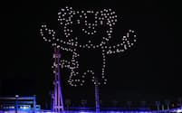 2月25日の閉会式ではマスコットの「スホラン」が駆ける様子を夜空に映し出した（Getty Images、インテル提供）
