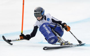 平昌で金メダル獲得を目指すアルペン座位のアナ・シャフェルフーバー=共同 平昌で金メダル獲得を目指すアルペン座位のアナ・シャフェルフーバー=共同