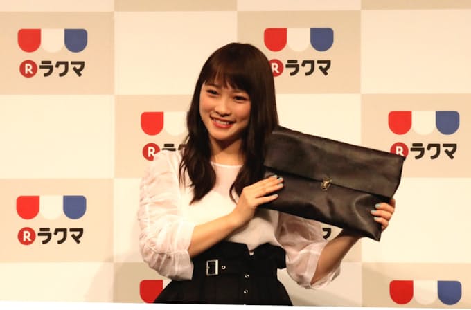 楽天 フリマアプリの新cmに川栄さん起用 日本経済新聞