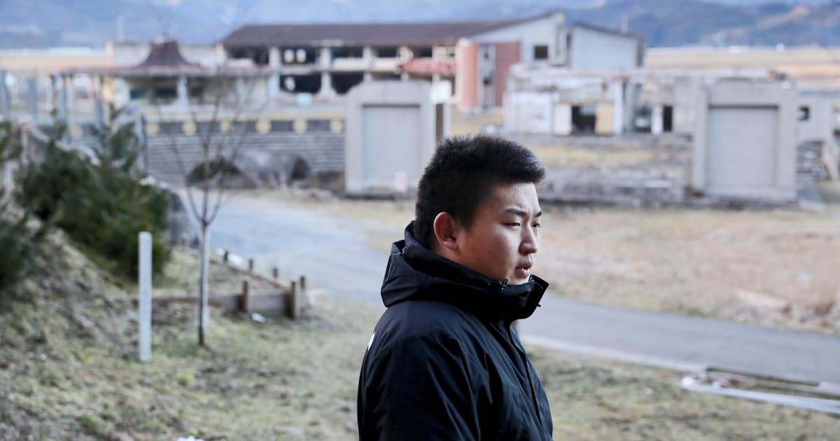 大川小の悲劇語り継ぐ 生き残った青年の決意 日本経済新聞 大川小の悲劇語り継ぐ 生き残った青年の決意 日本経済新聞