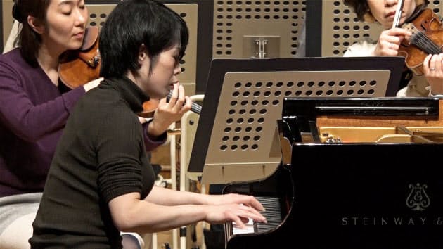 ピアニスト上原彩子 キャリアも家庭も楽しむ Nikkei Style ピアニスト上原彩子 キャリアも家庭も楽しむ Nikkei Style