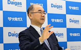 本荘武宏社長は競争の激しさを訴えた（8日、大阪市）
