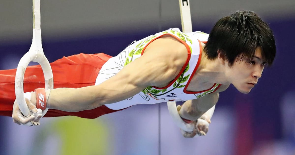 内村 つり輪で完璧な着地 体操w杯カタール大会 日本経済新聞 内村 つり輪で完璧な着地 体操w杯カタール大会 日本経済新聞
