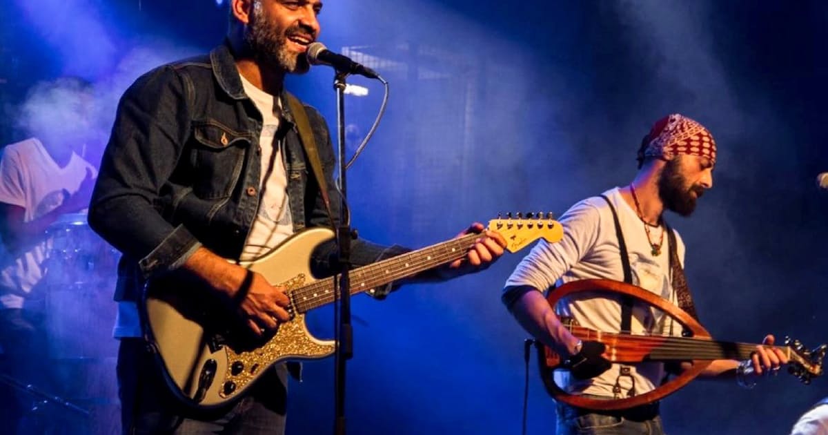 アラブの春 7年 もがく若者 下 反骨精神は文化に 日本経済新聞 アラブの春 7年 もがく若者 下 反骨精神は文化に 日本経済新聞