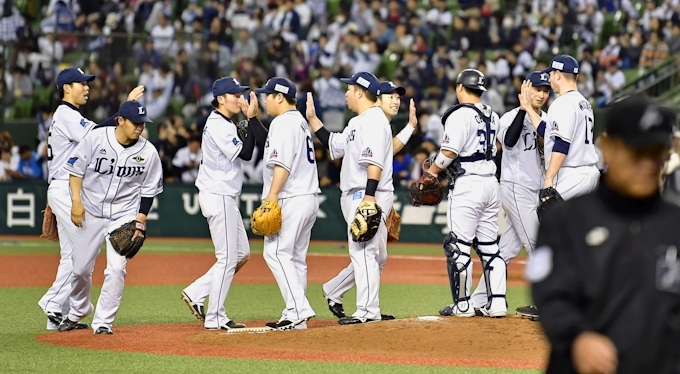 西武 27年ぶり開幕7連勝 オリックスは3連敗 日本経済新聞