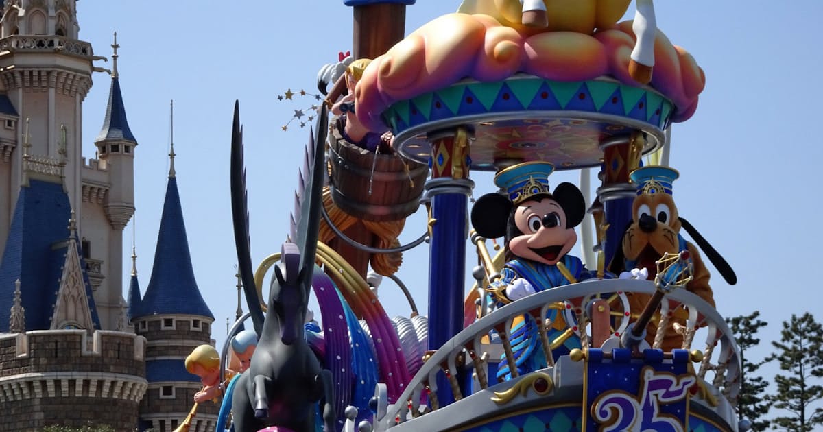 東京ディズニー35周年 新パレード公開 15日スタート 日本経済新聞 東京ディズニー35周年 新パレード公開 15日スタート 日本経済新聞