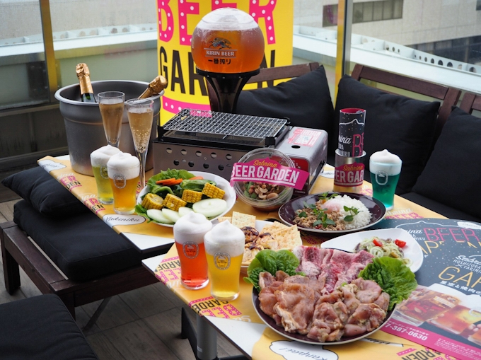 ビアガーデン 女性客飲んで食べて 群馬の高崎オーパ 日本経済新聞