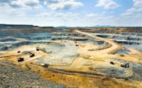プラチナは鉱山からの供給が伸び悩む（南アフリカの鉱山）