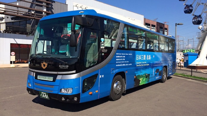 仙台空港 花巻空港に観光路線バス 松島 平泉経由 日本経済新聞