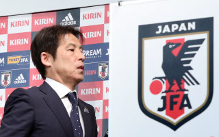ガーナ戦に本田や香川ら27人 サッカー日本代表 日本経済新聞 ガーナ戦に本田や香川ら27人 サッカー日本代表 日本経済新聞