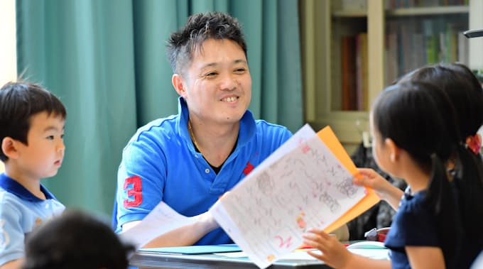 老舗ホテルへ遠足計画 子供のやる気引き出す教諭 日本経済新聞