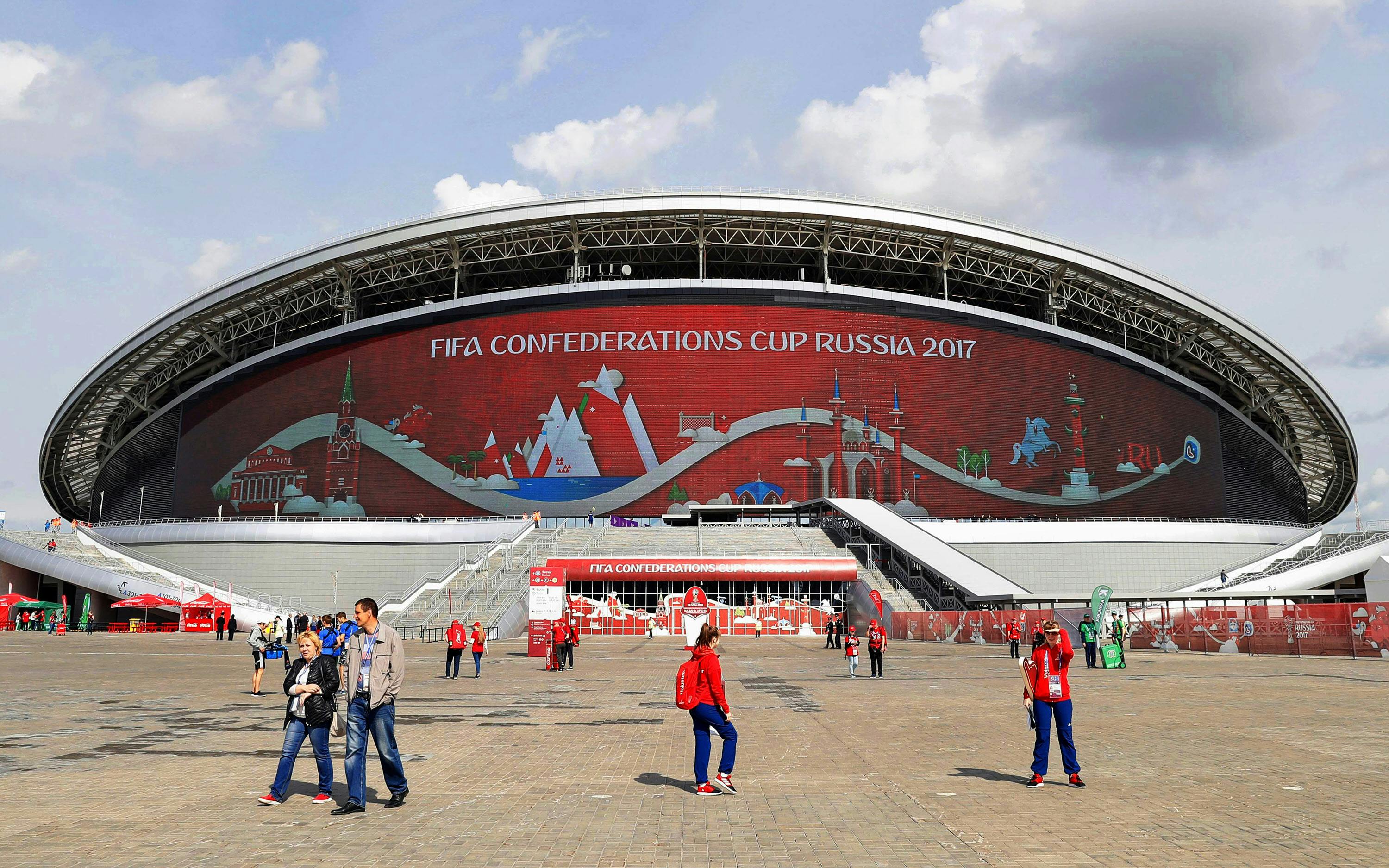 W杯熱戦の舞台 スタジアムを巡る 写真 日本経済新聞 W杯熱戦の舞台 スタジアムを巡る 写真 日本経済新聞