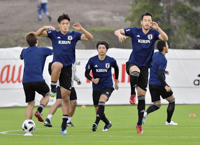 サッカー日本代表 非公開で練習 9日未明にスイス戦 日本経済新聞 サッカー日本代表 非公開で練習 9日未明にスイス戦 日本経済新聞
