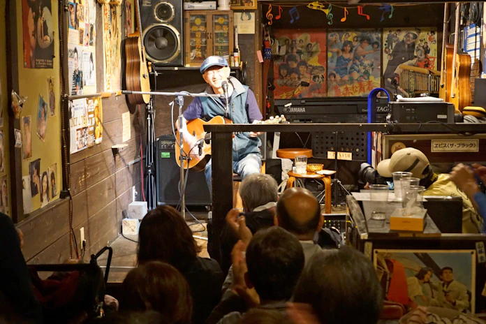 関西でブルースなぜ盛ん 反体制 京都の学生に響く もっと関西 日本経済新聞 関西でブルースなぜ盛ん 反体制 京都の学生に響く もっと関西 日本経済新聞