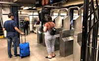 ニューヨークの地下鉄は駅の設備も老朽化が進む