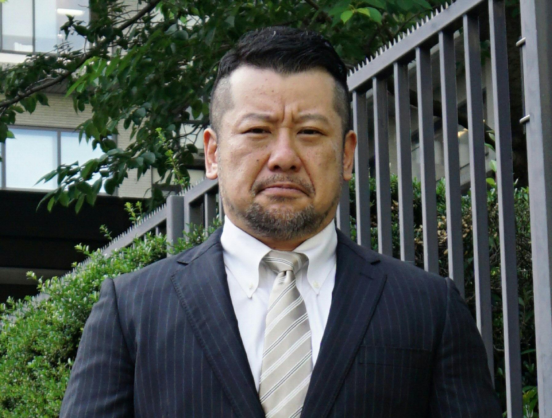 ケンドーコバヤシ 読書好きの原点は 呪われたお堂 Nikkei Style ケンドーコバヤシ 読書好きの原点は 呪われたお堂 Nikkei Style