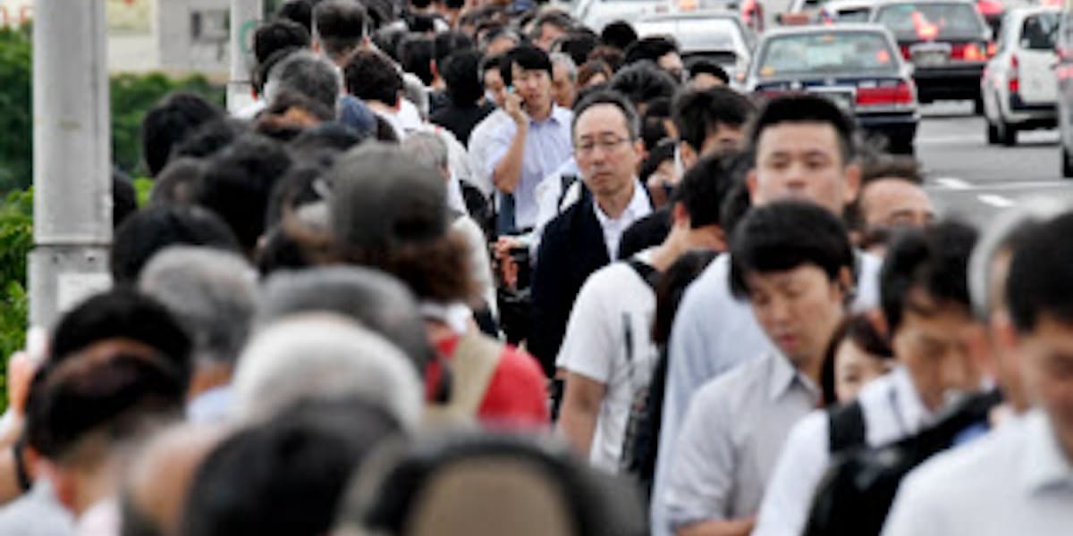 出社か帰宅か割れた判断 大阪北部地震 通勤時襲う 日本経済新聞