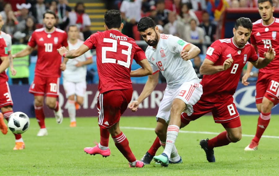 スペインが堅守こじ開ける イランは好機も追いつけず 日本経済新聞