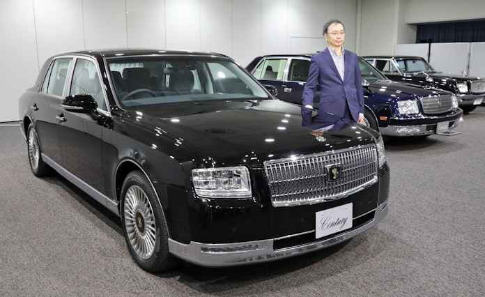 トヨタ レクサス超える最高級車 センチュリー刷新 日本経済新聞 トヨタ レクサス超える最高級車 センチュリー刷新 日本経済新聞