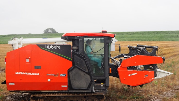 農業にも自動化の波 ヤンマーやクボタ 井関から続々 日本経済新聞 農業にも自動化の波 ヤンマーやクボタ 井関から続々 日本経済新聞