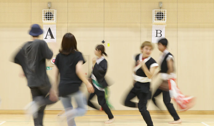 隣の音は聞こえない 立命館大の空間分割システム もっと関西 日本経済新聞