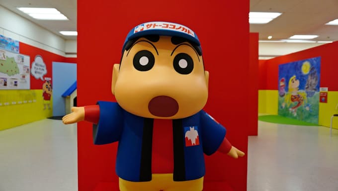 しんちゃんがお出迎え 埼玉県 春日部にアニメ拠点 日本経済新聞