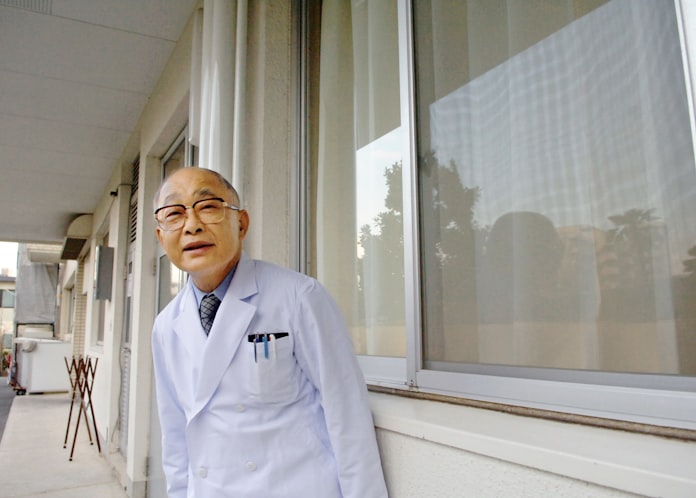 鬼のいないかくれんぼ 赤ちゃんポスト 苦難の旅 日本経済新聞 鬼のいないかくれんぼ 赤ちゃんポスト 苦難の旅 日本経済新聞