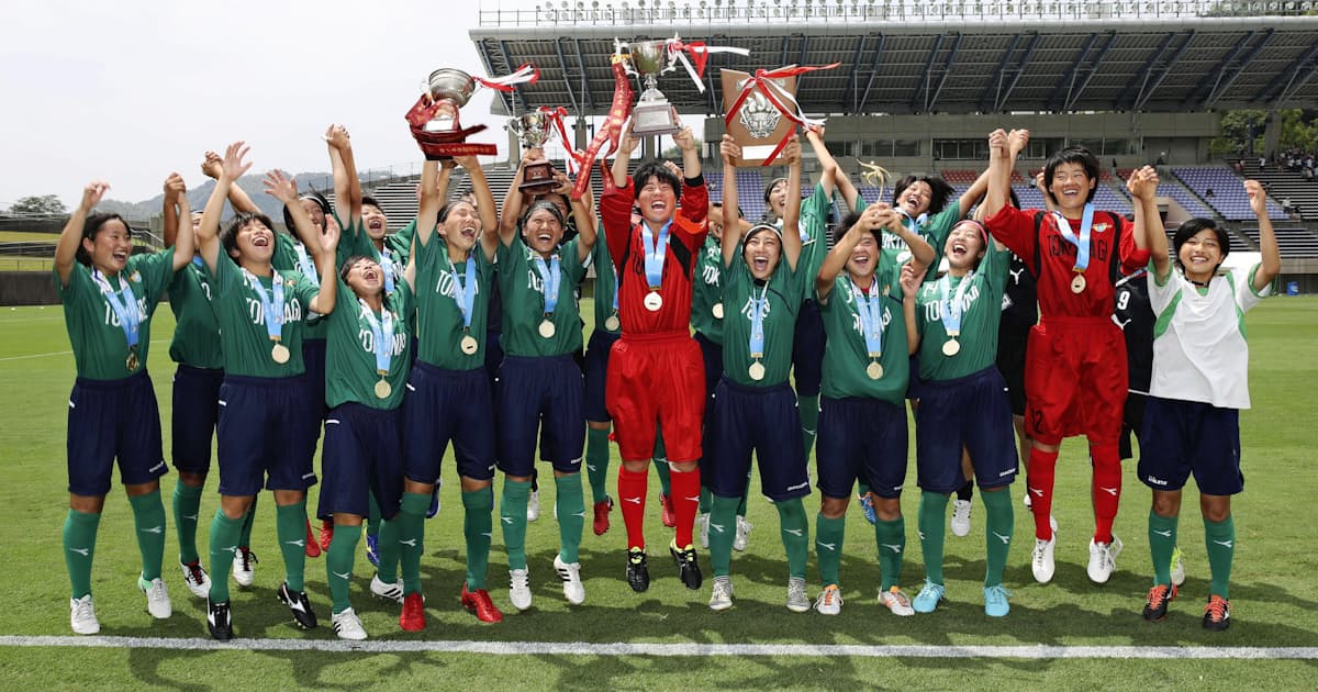 サッカー女子 常盤木学園が初の頂点 高校総体 日本経済新聞 サッカー女子 常盤木学園が初の頂点 高校総体 日本経済新聞