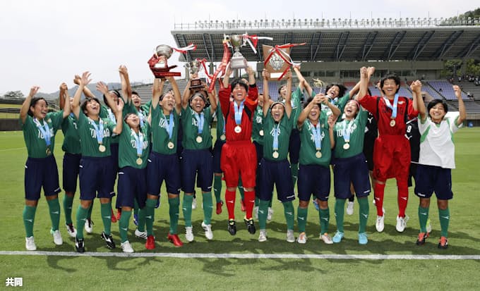 サッカー女子 常盤木学園が初の頂点 高校総体 日本経済新聞