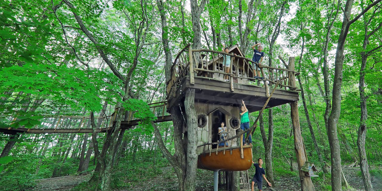 親子で遊ぼう 樹上の秘密基地 ツリーハウス10選 Nikkei Style 親子で遊ぼう 樹上の秘密基地 ツリーハウス10選 Nikkei Style