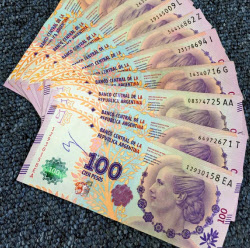 アルゼンチンが5 緊急利上げ 45 に トルコ危機で 日本経済新聞