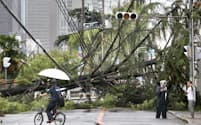 関西地方などに大きな被害をもたらした台風21号（9月4日、大阪市）
