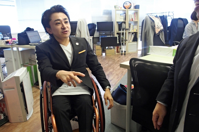 ダイバーシティーはスタートアップが拓く 日本経済新聞