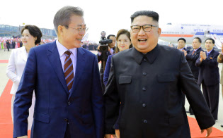 朝鮮中央通信撮影・共同 朝鮮中央通信撮影・共同
