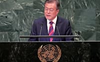 26日、国連総会で演説する韓国の文在寅大統領=ロイター