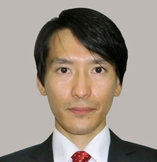 渡辺美知太郎氏=共同 渡辺美知太郎氏=共同