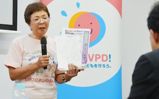 講演会で風疹の排除を訴える可児佳代さん（11日、東京都中央区）