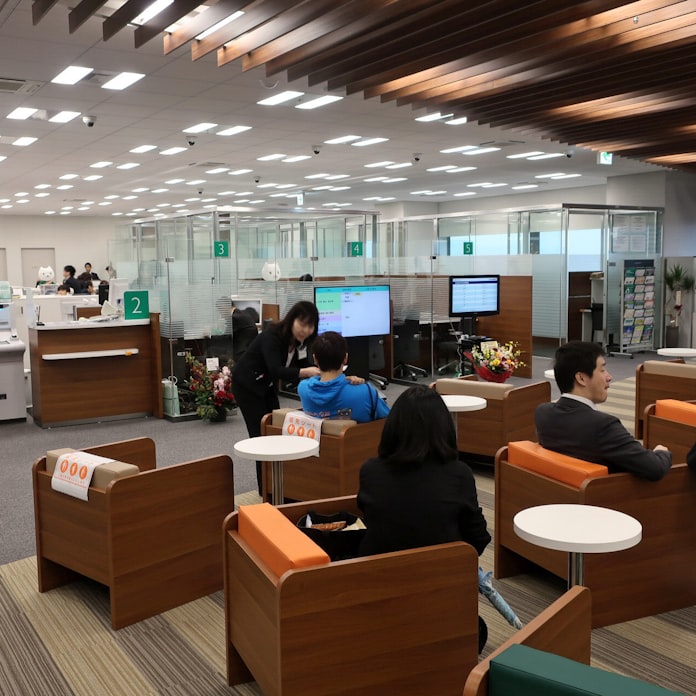 スカイオの同一フロアに支店 りそな銀と近畿大阪銀 日本経済新聞 スカイオの同一フロアに支店 りそな銀と近畿大阪銀 日本経済新聞