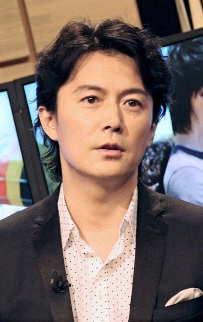 被爆クスノキ保全へ寄付 福山雅治さん募金 長崎市に 日本経済新聞