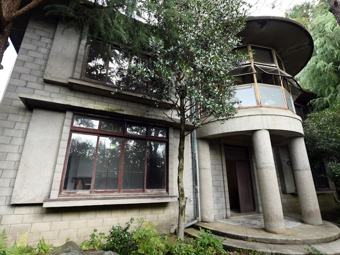 学都に咲いたモダニズム 栗原邸 もっと関西 日本経済新聞 学都に咲いたモダニズム 栗原邸 もっと関西 日本経済新聞