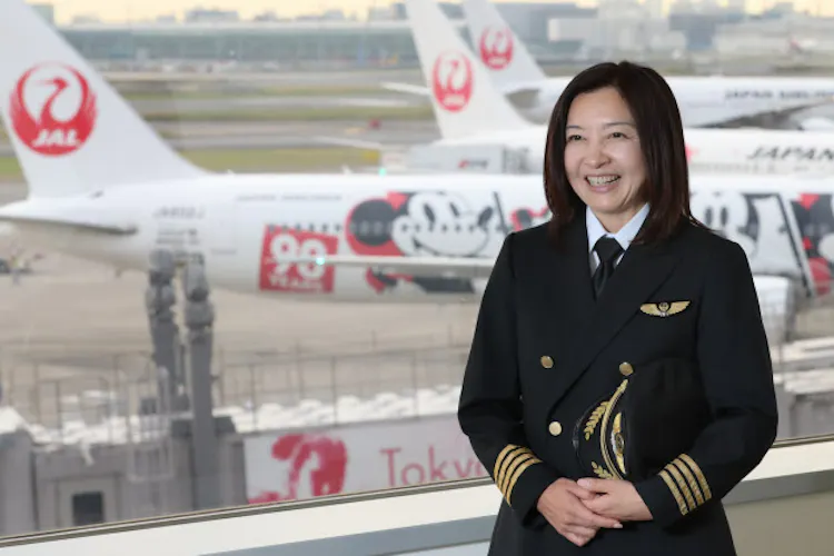 日本初のjal女性機長 桐朋で培った 諦めない心 Nikkeiリスキリング 日本初のjal女性機長 桐朋で培った 諦めない心 Nikkeiリスキリング