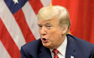 トランプ大統領はツイッターで関税の対象拡大に言及した=ロイター トランプ大統領はツイッターで関税の対象拡大に言及した=ロイター