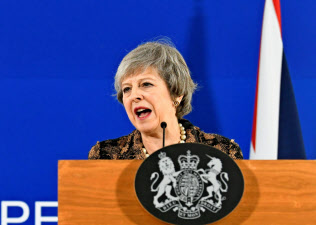 メイ首相はEUと協議を進めている=ロイター メイ首相はEUと協議を進めている=ロイター