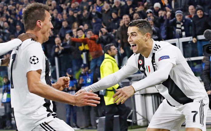 Jリーグならではの 優位性 とは 日本経済新聞 Jリーグならではの 優位性 とは 日本経済新聞